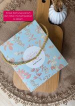 Butter Cookies in Tirana Box - Flowery Hazel - Image 9