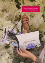 Chip Cookies In Pillow Box - Blue Hydrangea - Image 6
